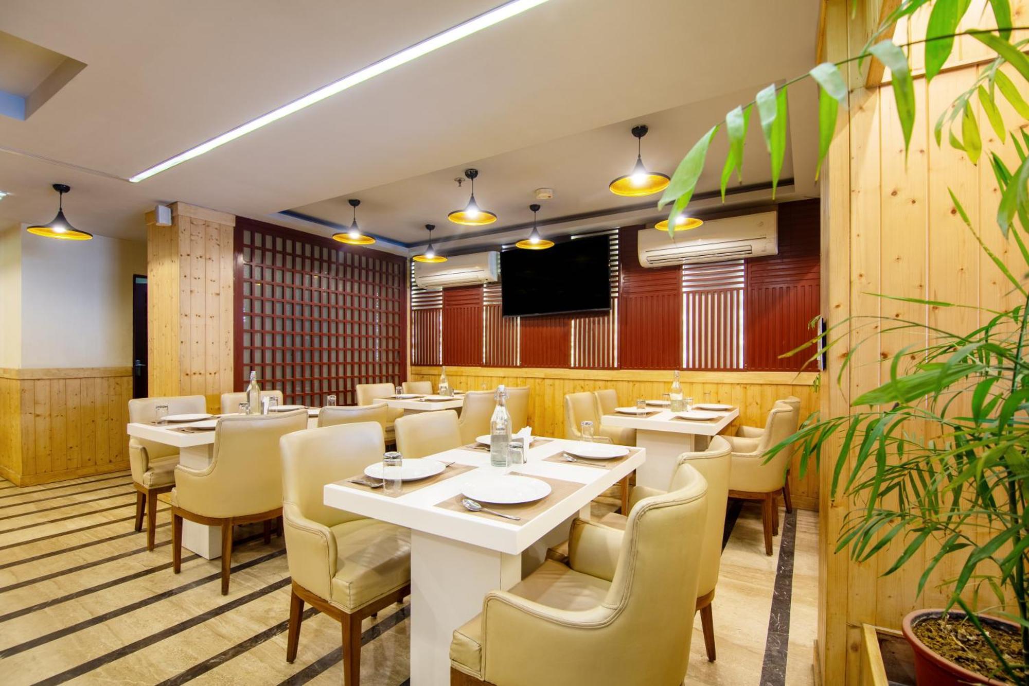 ניו דלהי Hotel Lohmod At National Highway 8 - Free Airport Transffer מראה חיצוני תמונה