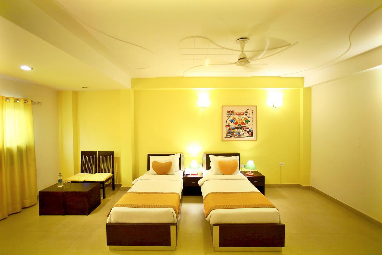 ניו דלהי Hotel Lohmod At National Highway 8 - Free Airport Transffer מראה חיצוני תמונה